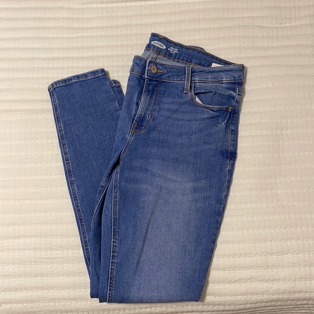 Old Navy Skinny jeans